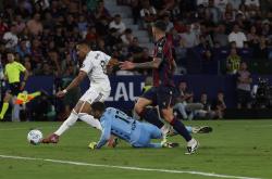 华体会国米赞助商-西班牙轻取美国，姆巴佩三分雨点燃全场