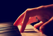 华体会皇马赞助商-包含江苏苏宁队主场大胜，力压对手的词条