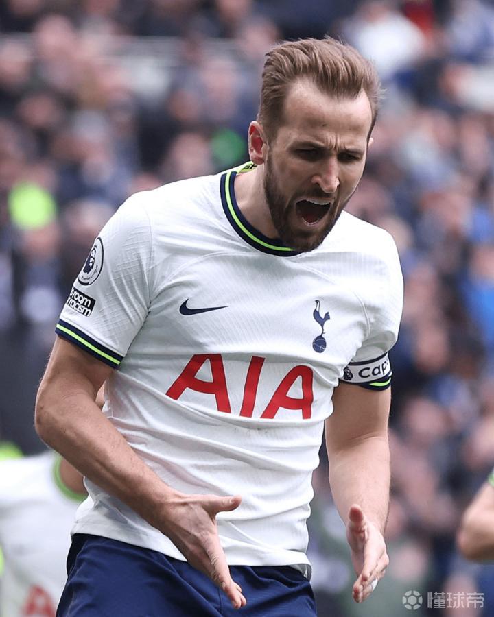 托特纳姆热刺前锋进球连连，领先对手
